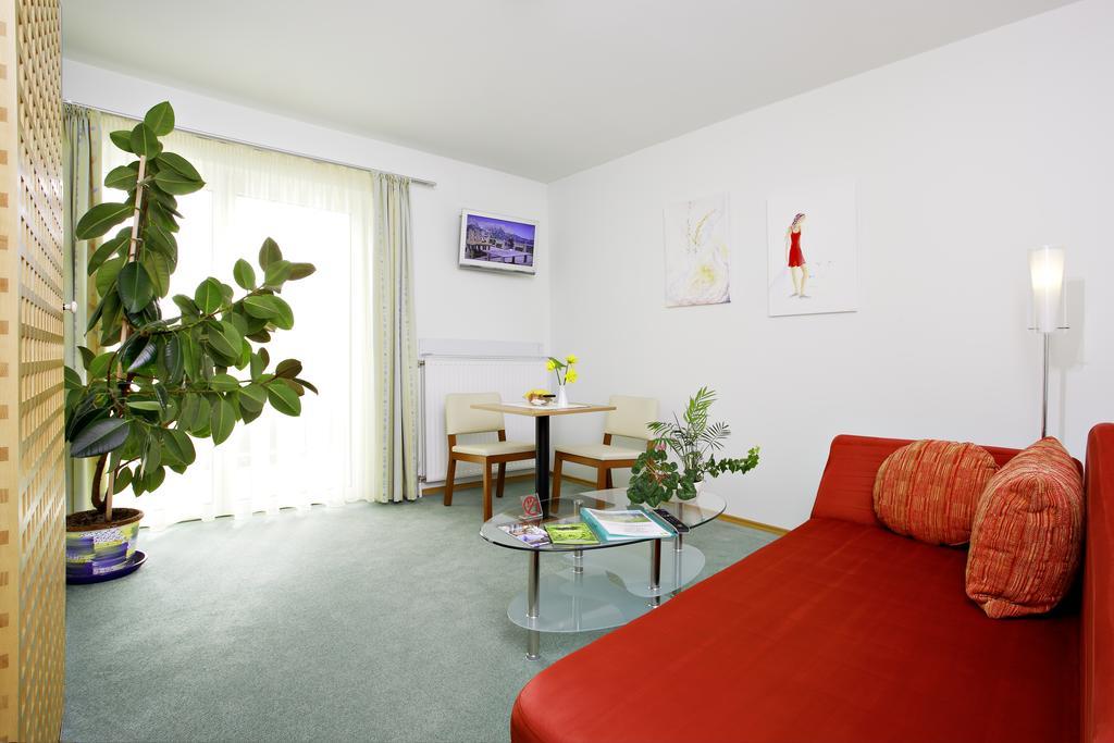 Pension Klug Adults Only - Dorfresort Митербах Екстериор снимка